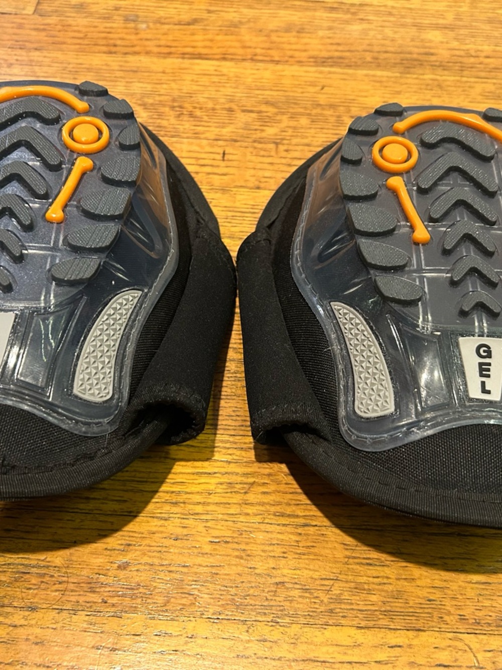 McGuire-Nicholas Hard Shell Gel Stabilizer Kneepads